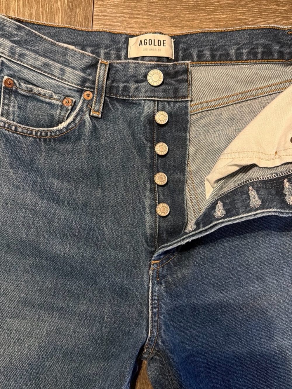AGOLDE Blue Vintage Button-Fly Jeans - Picture 2 of 6